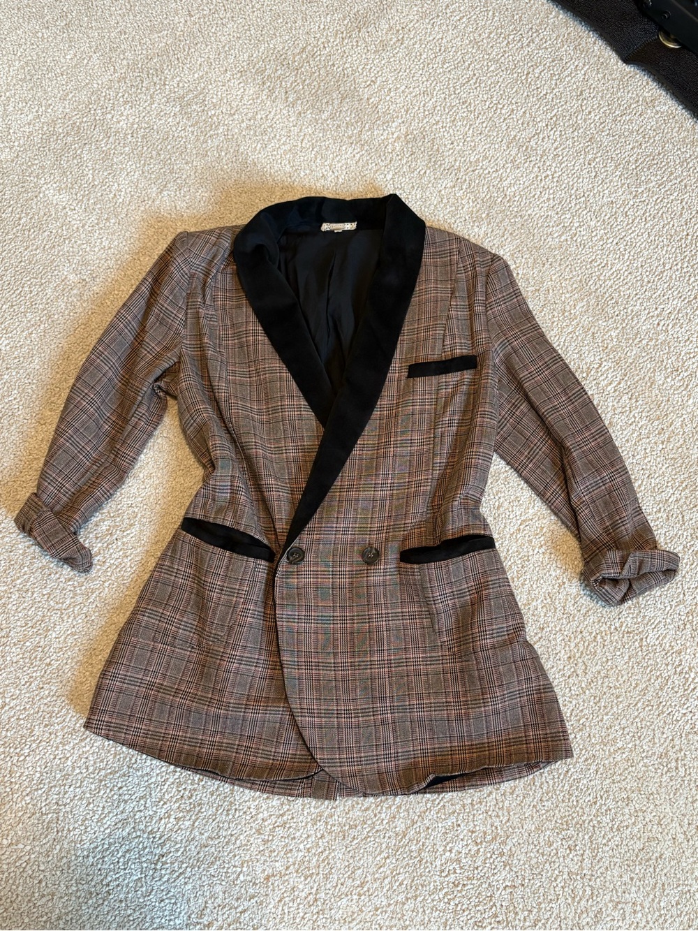Gimmicks plaid and velour blazer